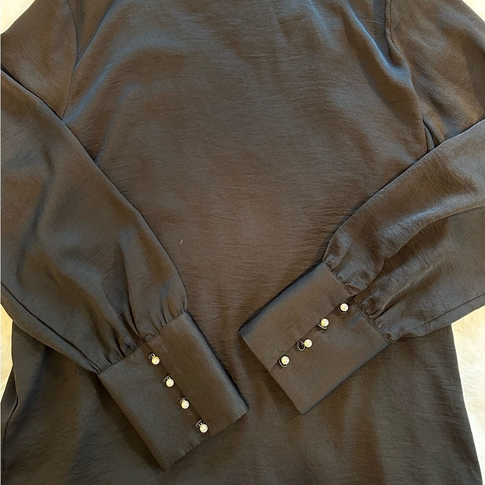 Ann Taylor long sleeve black blouse pearl buttons size XL - Picture 2 of 8